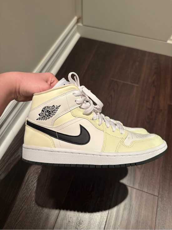 Jordan Shoes - Nike Air Jordan 1 Mid Sneakers